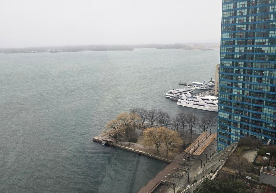 65-harbour-square-toronto-ontario-c12953850