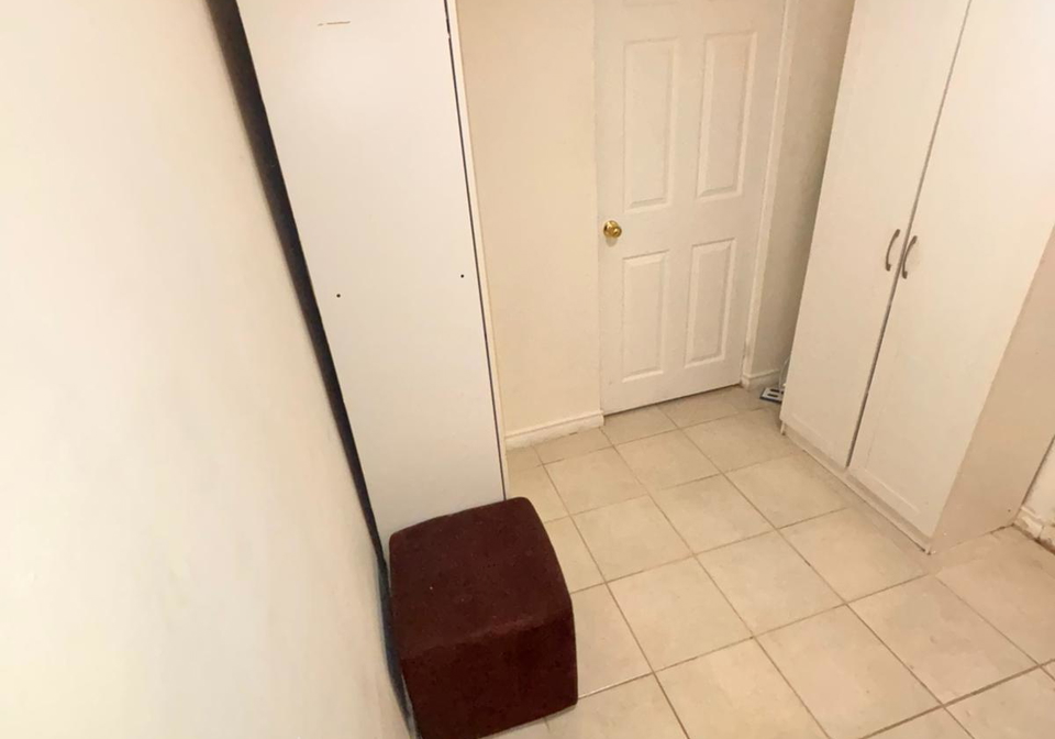 537-steeles-avenue-w-toronto-ontario-c12954094
