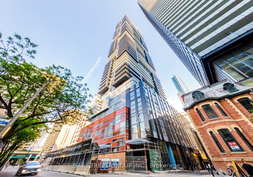7-grenville-street-toronto-ontario-c12954166