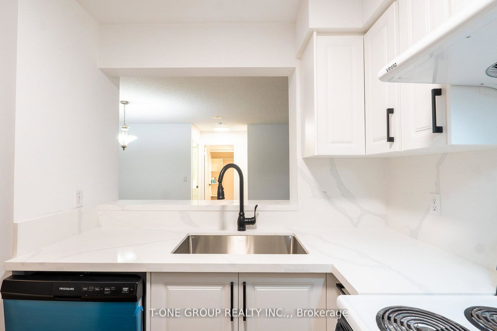 29-pemberton-avenue-north-york-ontario-c12954472