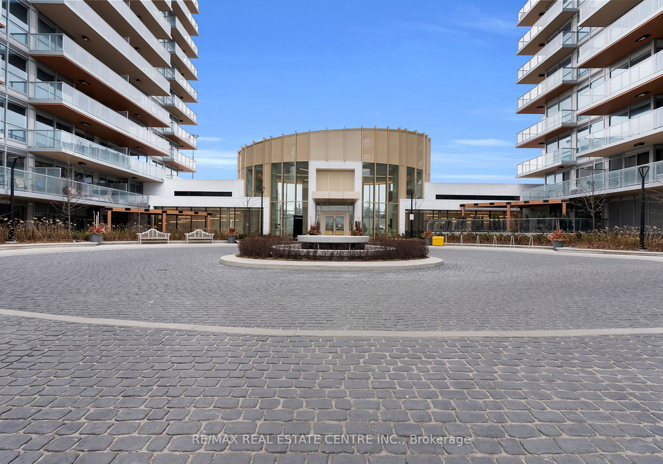 25-mcmahon-drive-north-york-ontario-c12954536