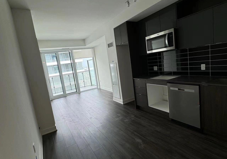 135-lower-sherbourne-street-toronto-ontario-c12954622
