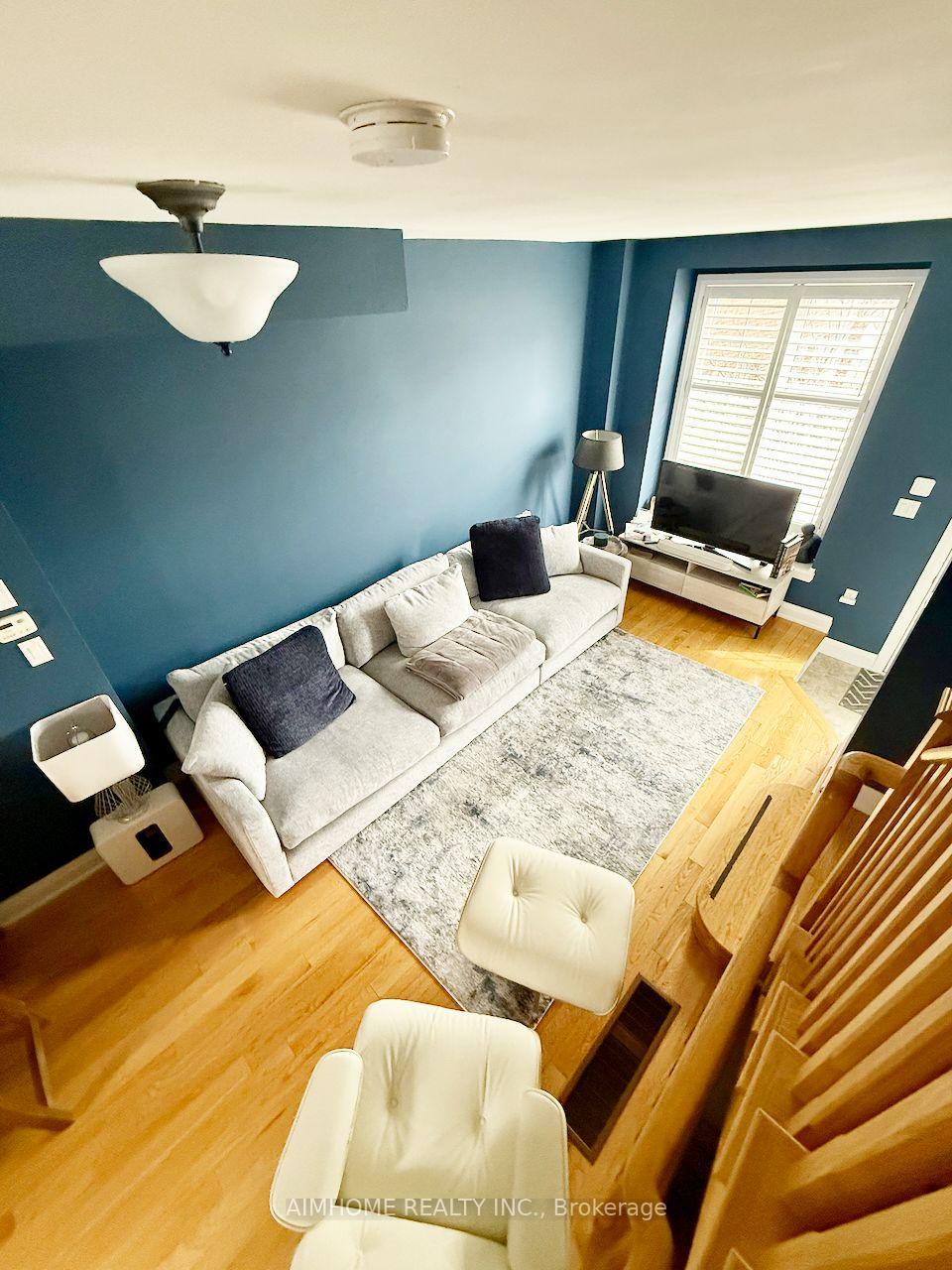 38-raffeix-lane-toronto-ontario-c12954694