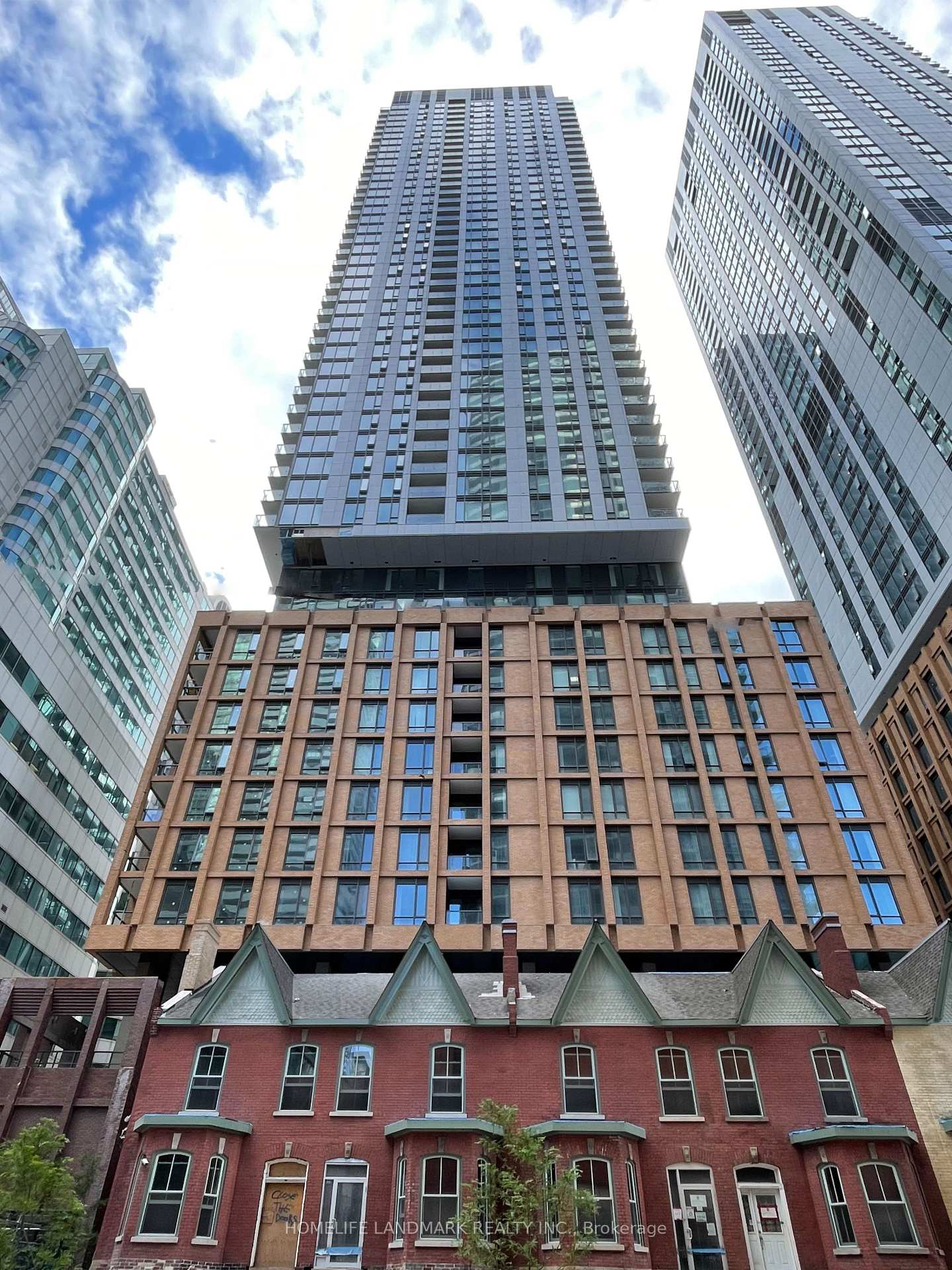8-widmer-street-toronto-ontario-c12954820