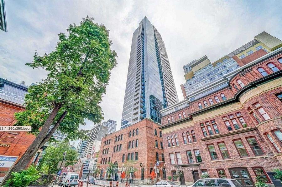 5-st-joseph-street-toronto-ontario-c12954832