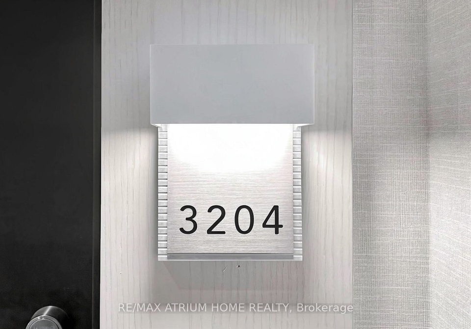 7-golden-lion-heights-north-york-ontario-c12954976