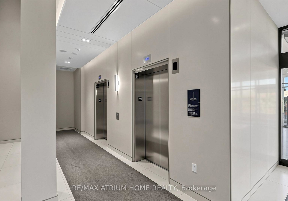 7-golden-lion-heights-north-york-ontario-c12954978