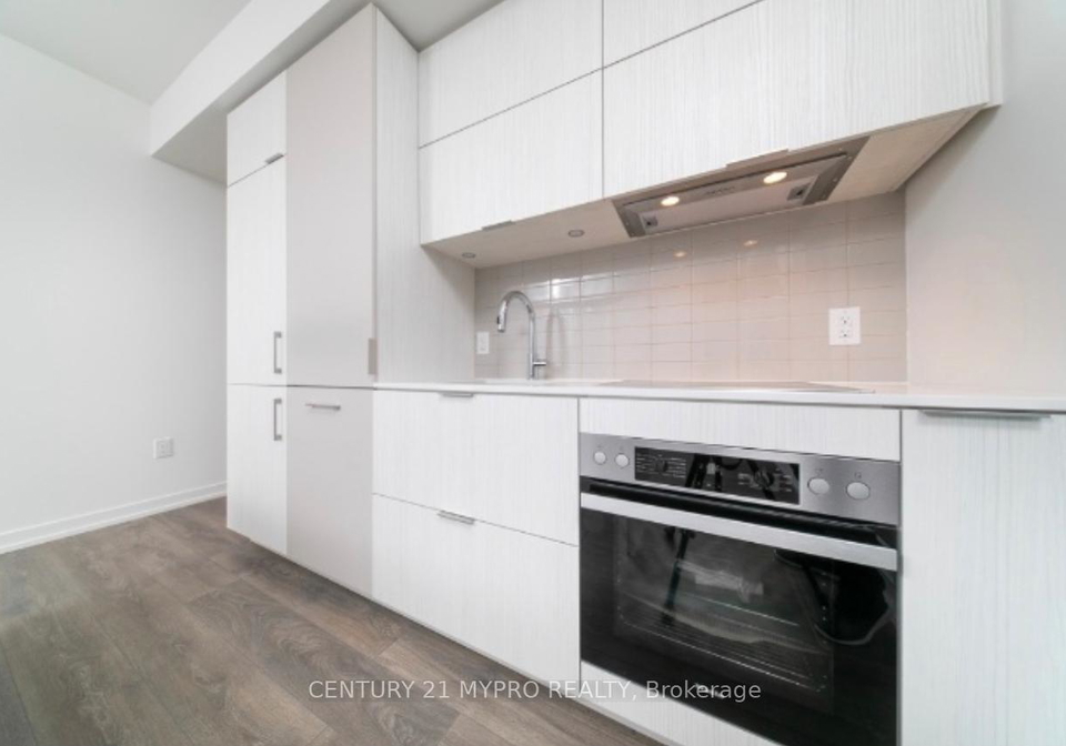 15-lower-jarvis-street-toronto-ontario-c12955022