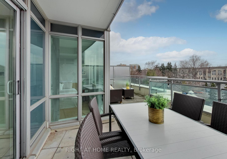 60-byng-avenue-north-york-ontario-c12955074