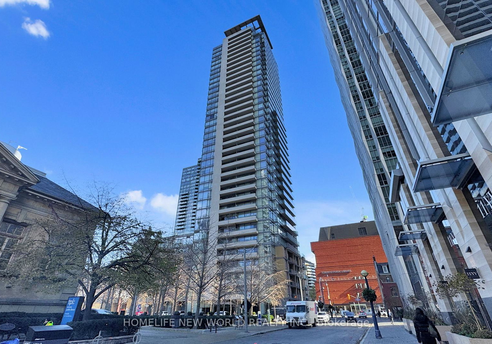 18-yorkville-avenue-toronto-ontario-c12955280
