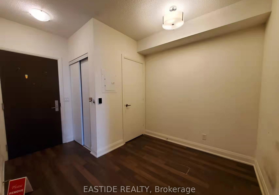 68-canterbury-place-toronto-ontario-c12955312