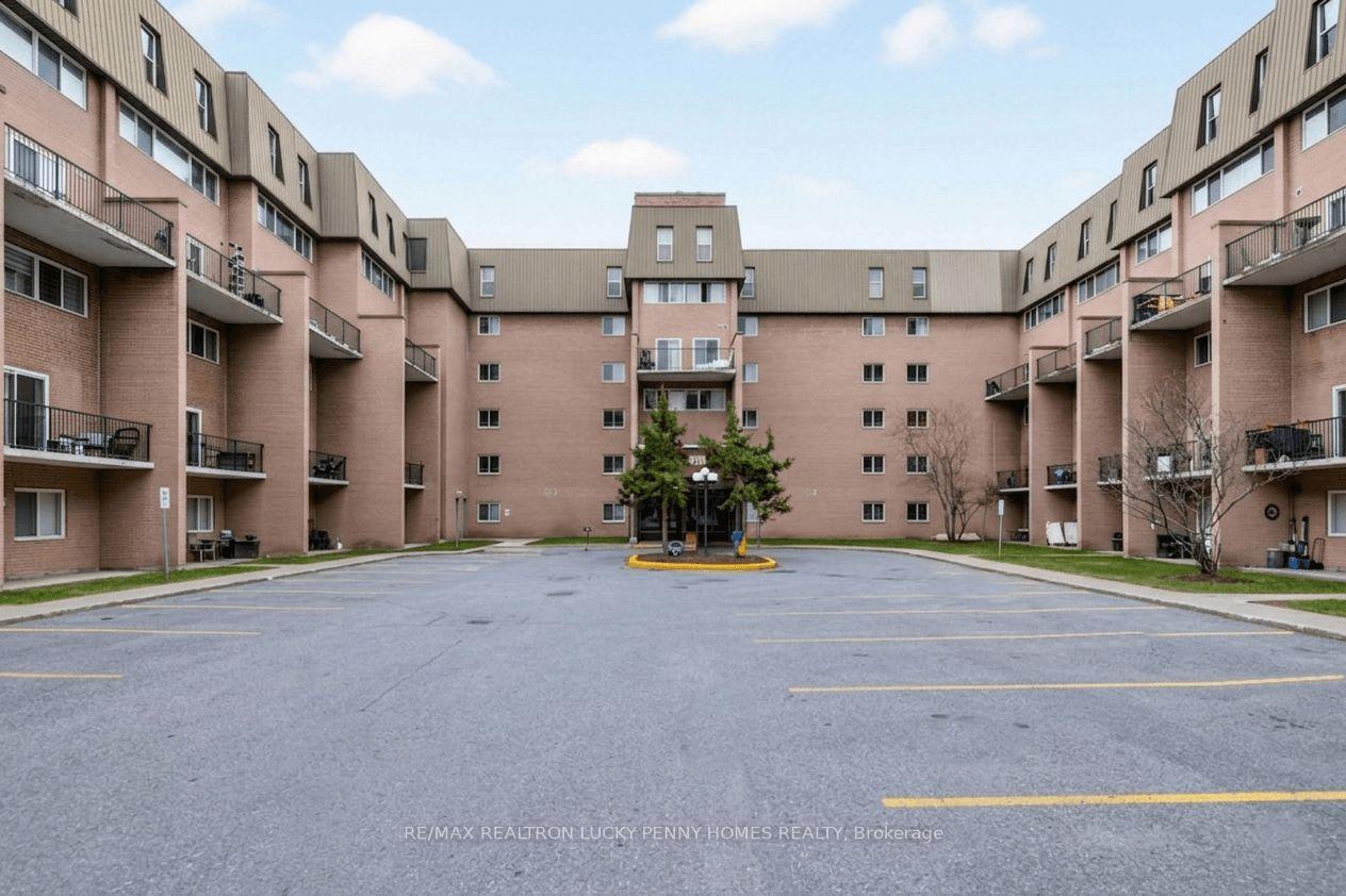 165-cherokee-boulevard-north-york-ontario-c12955336
