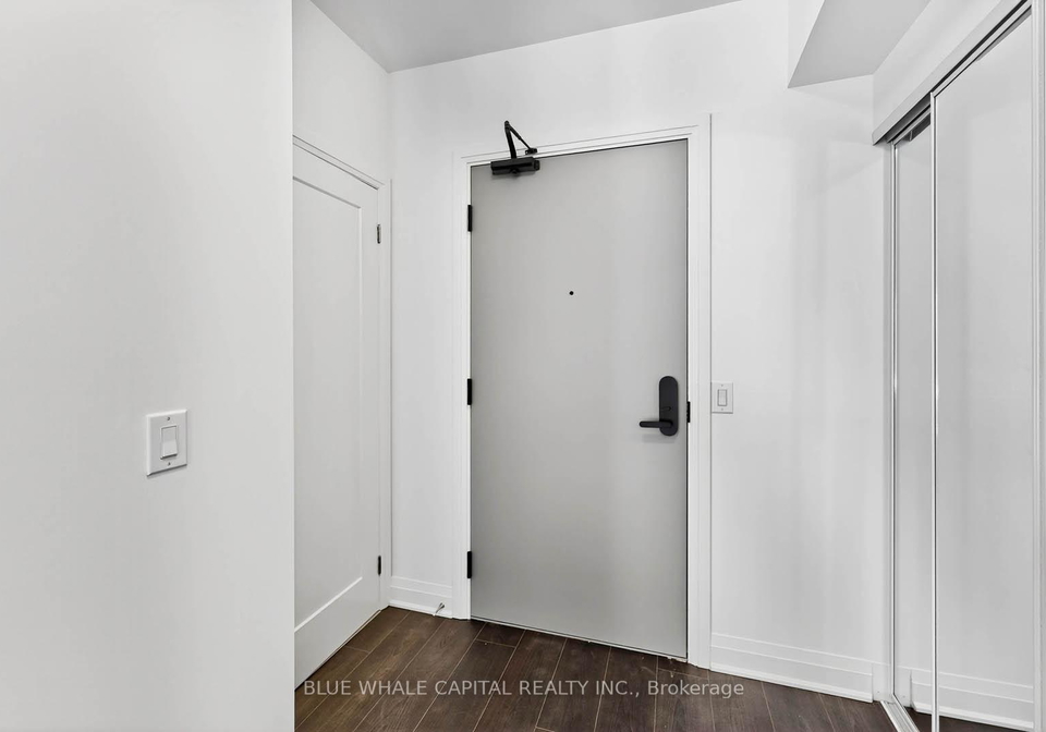 700-sheppard-avenue-w-toronto-ontario-c12955612