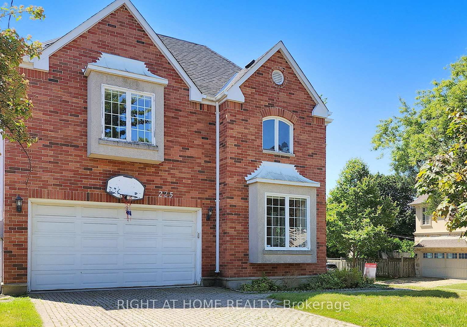 225-kingsdale-avenue-north-york-ontario-c12955740