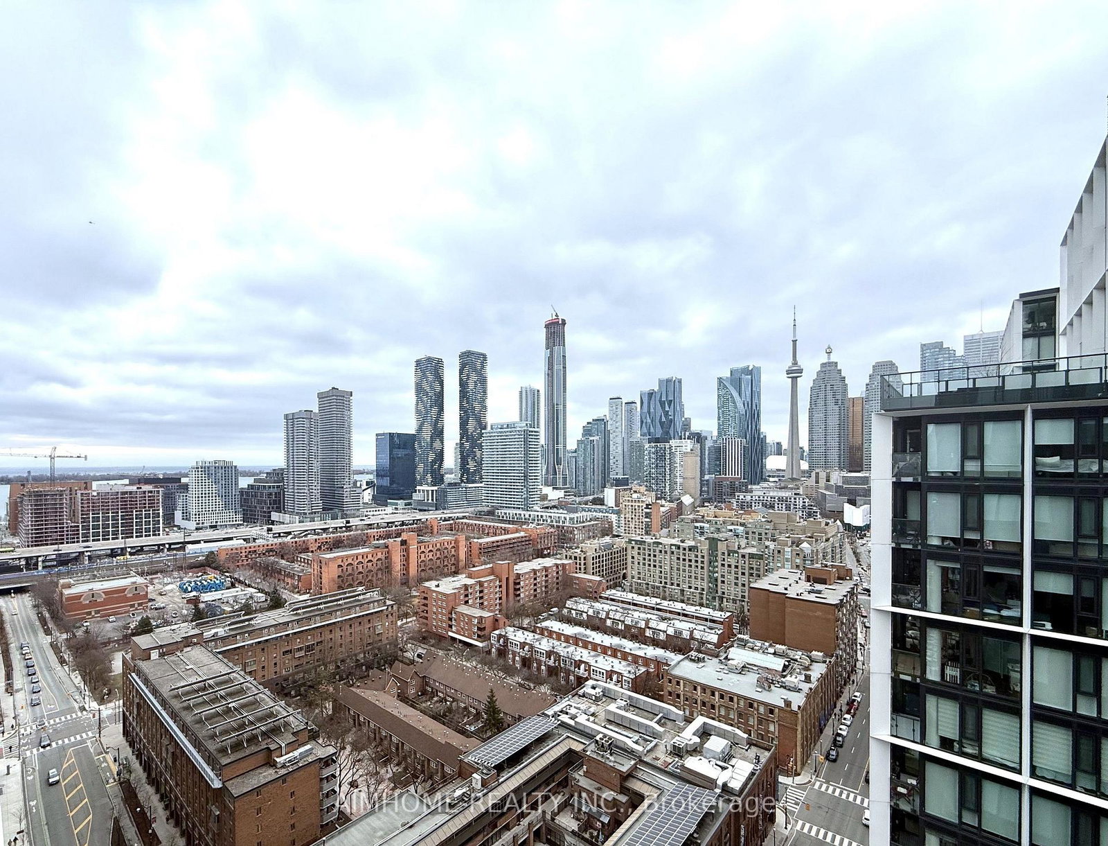 180-front-street-e-toronto-ontario-c12955824