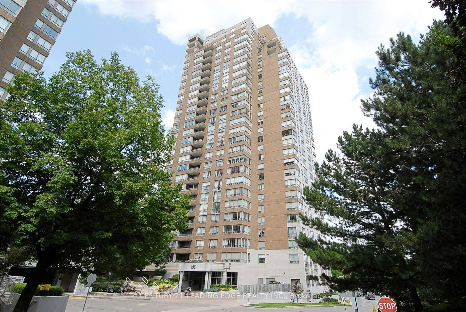 195-wynford-drive-east-york-ontario-c12955918
