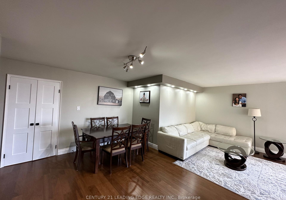 195-wynford-drive-east-york-ontario-c12955918