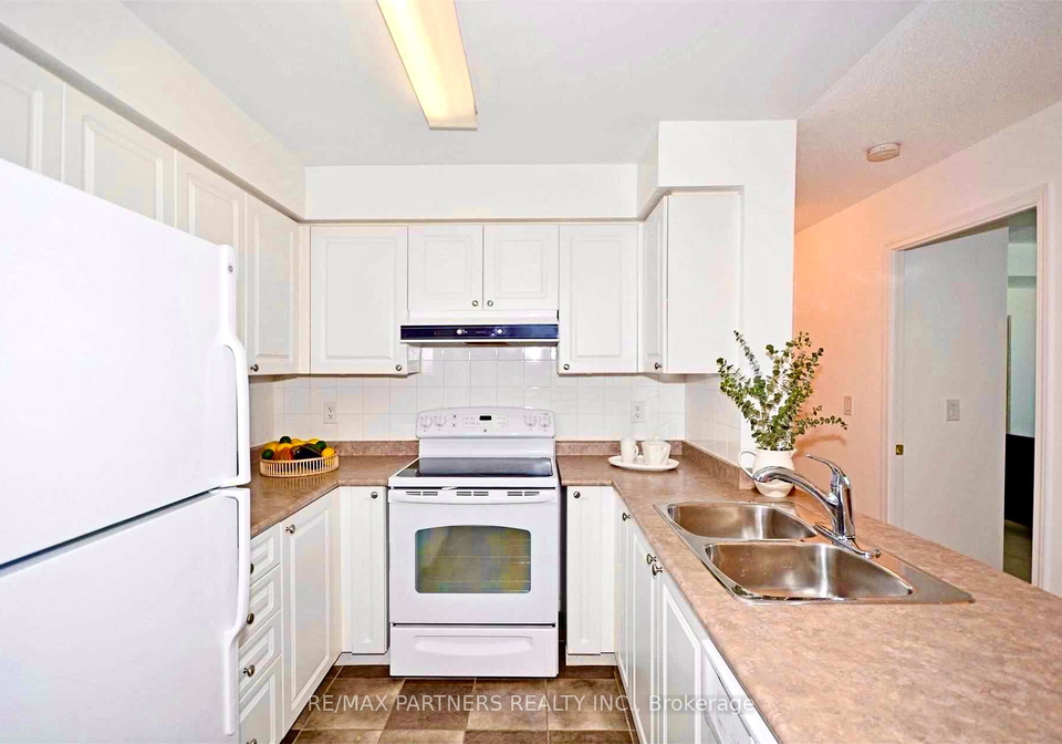 5508-yonge-street-toronto-ontario-c12956060
