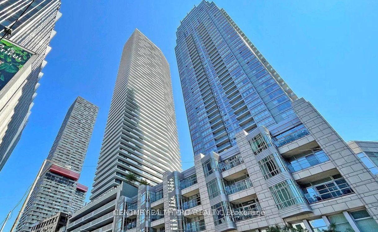 2221-yonge-street-toronto-ontario-c12956070