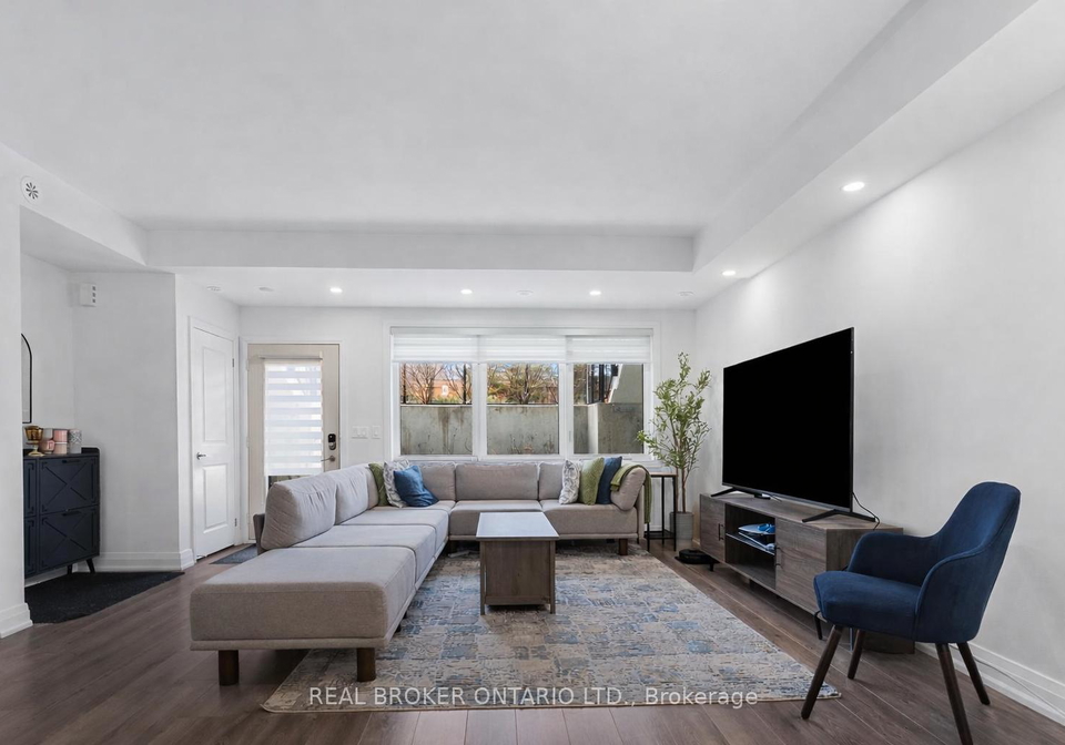 780-sheppard-avenue-e-north-york-ontario-c12956094