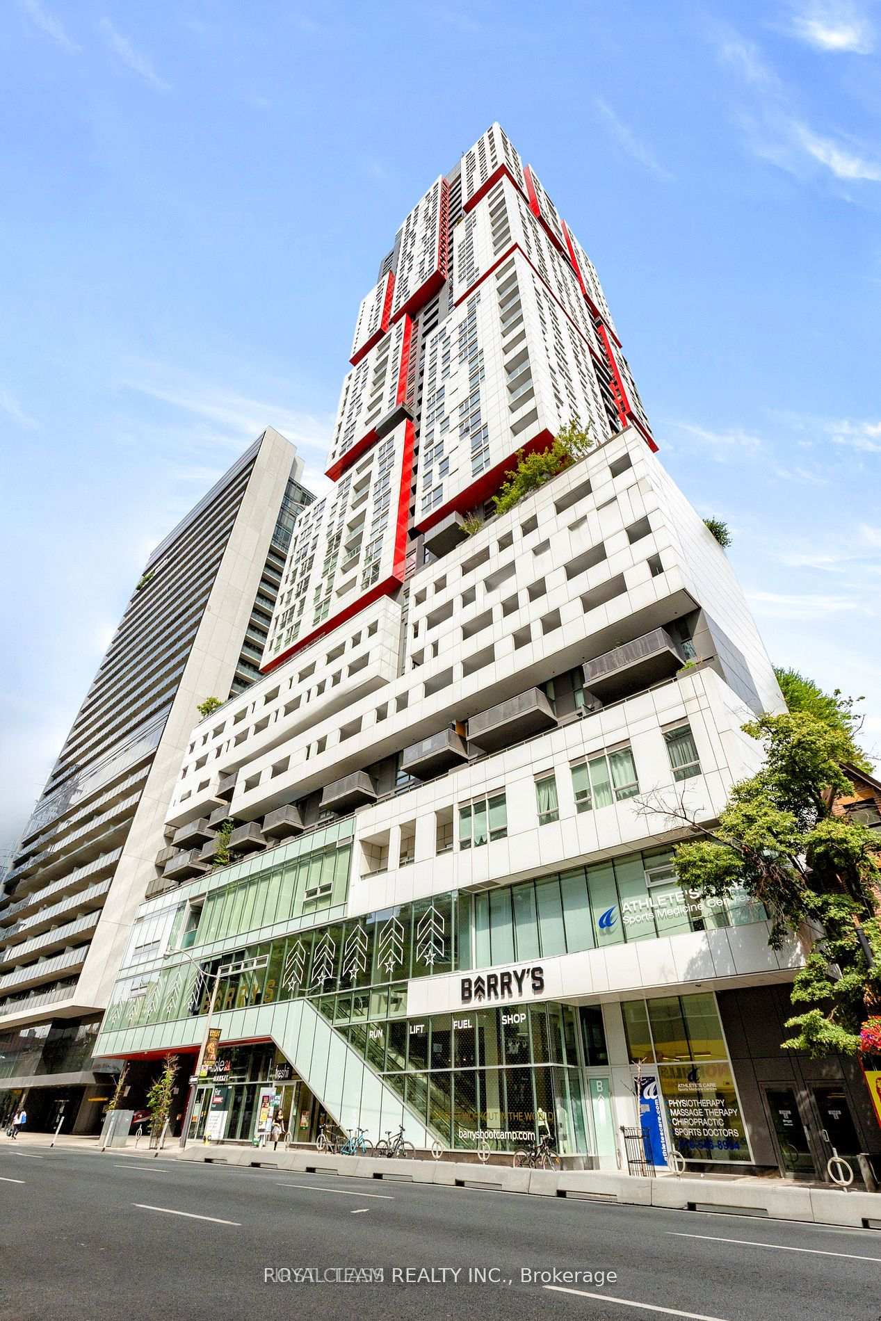 318-richmond-street-w-toronto-ontario-c12956208
