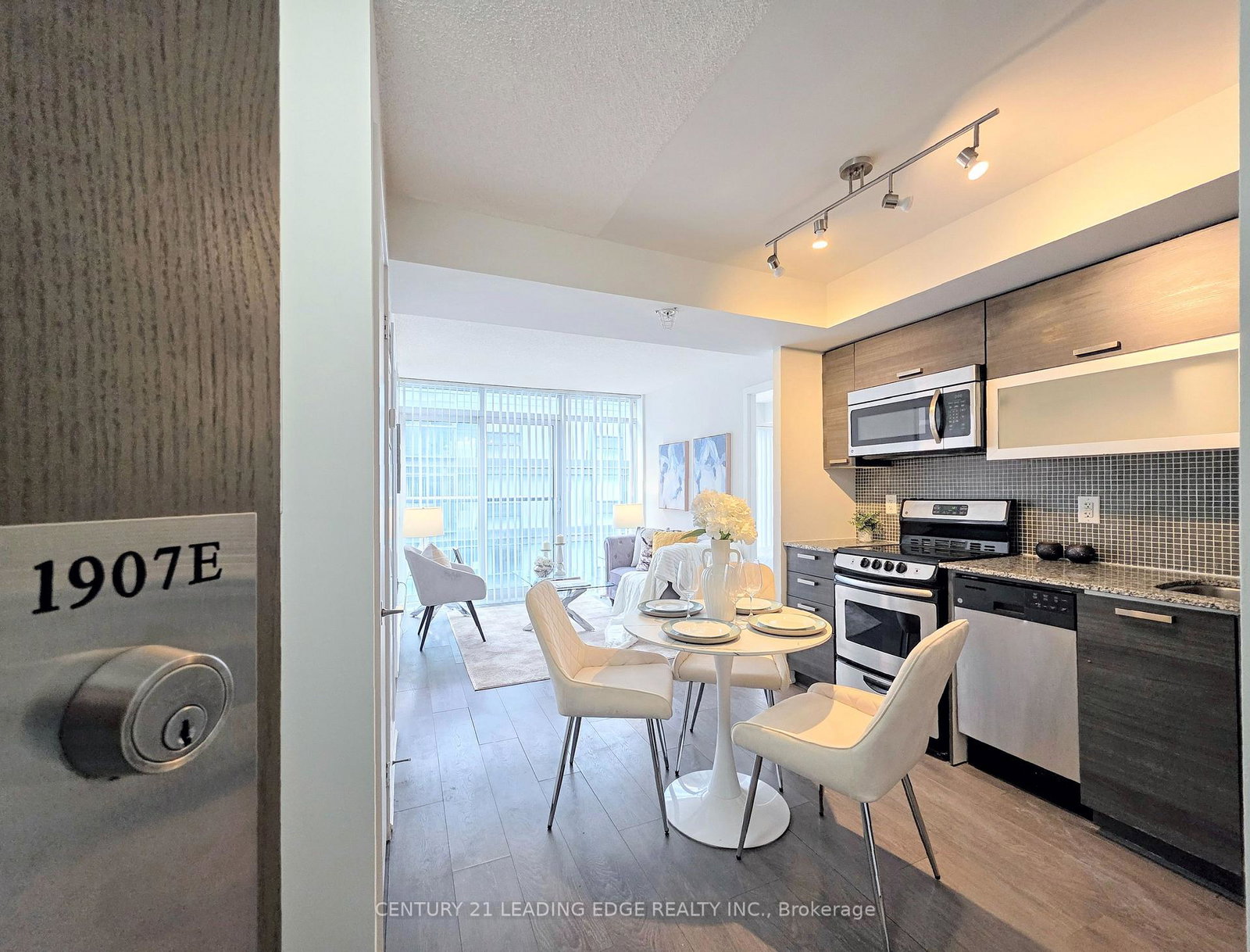 36-lisgar-street-toronto-ontario-c12956230