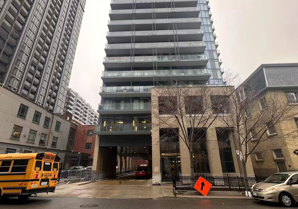 105-george-street-toronto-ontario-c12956282
