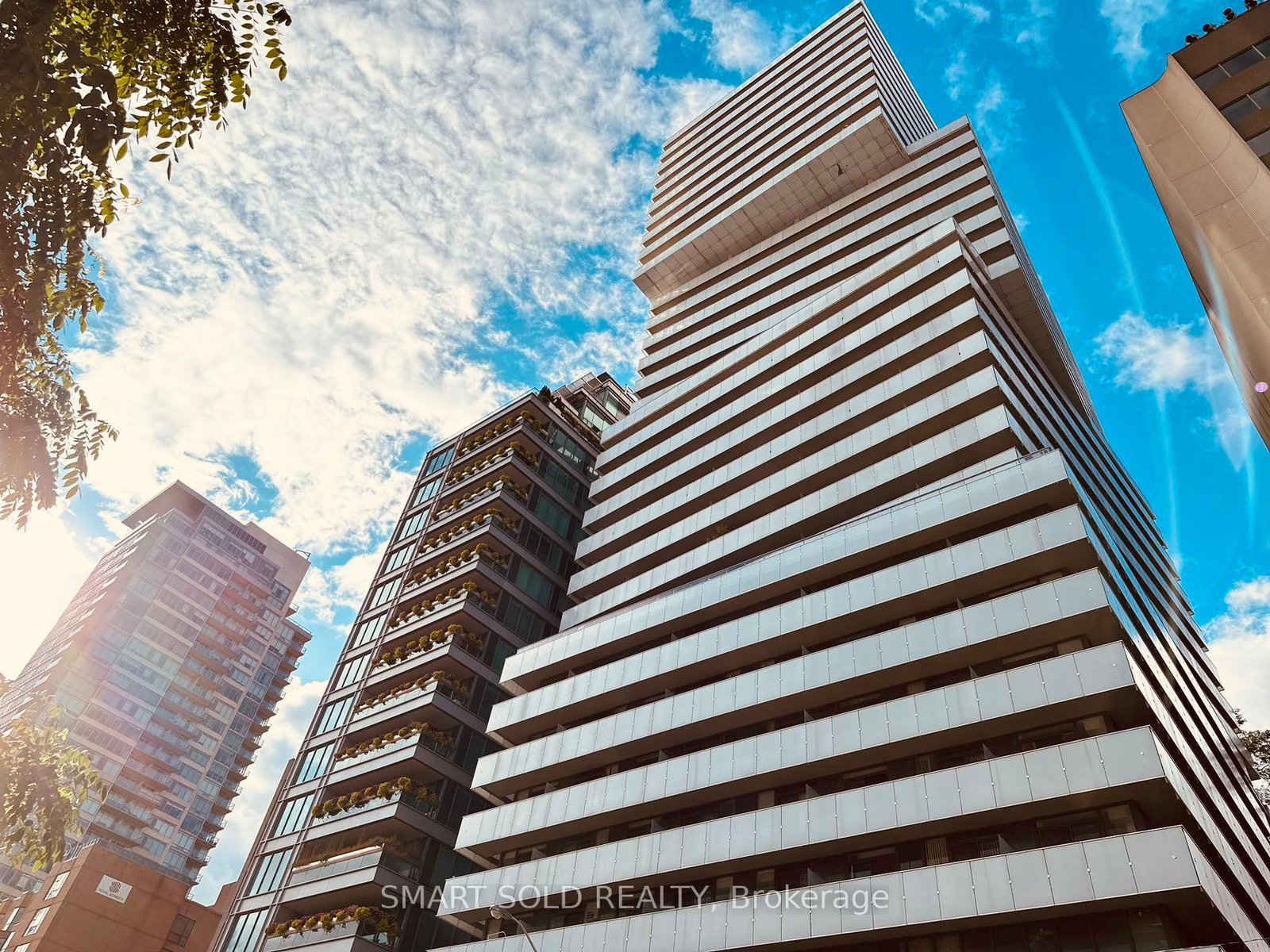 200-bloor-street-w-toronto-ontario-c12956462