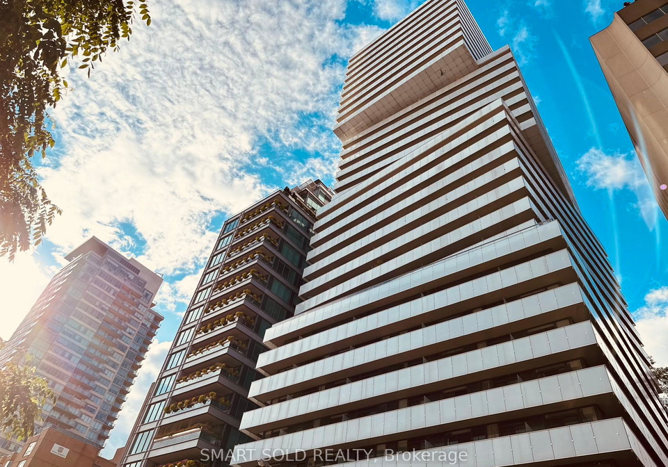 200-bloor-street-w-toronto-ontario-c12956462