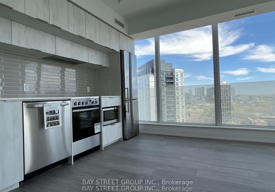 181-dundas-street-e-toronto-ontario-c12956464