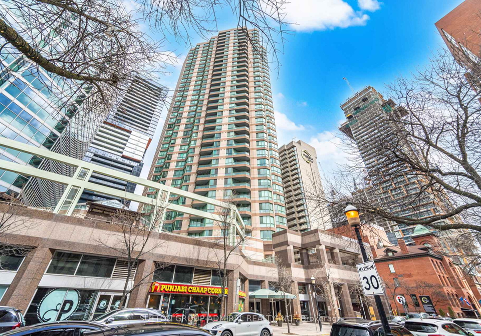 38-elm-street-toronto-ontario-c12956804