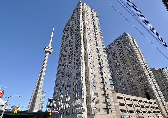 270-queens-quay-w-toronto-ontario-c12957236
