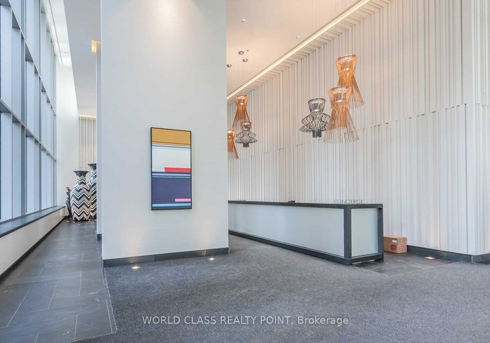 42-charles-street-e-toronto-ontario-c12957372