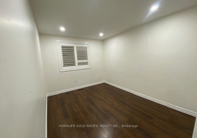 12-capella-starway-drive-north-york-ontario-c12957394