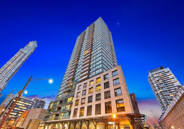 1-scott-street-toronto-ontario-c12957438