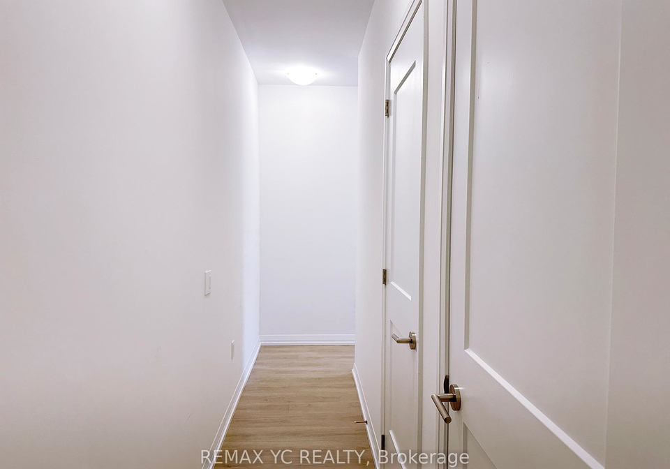 25-holly-street-toronto-ontario-c12957446