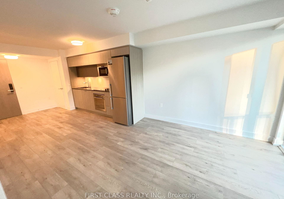 585-bloor-e-street-e-toronto-ontario-c12957448