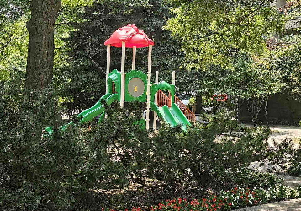 238-doris-avenue-north-york-ontario-c12957506