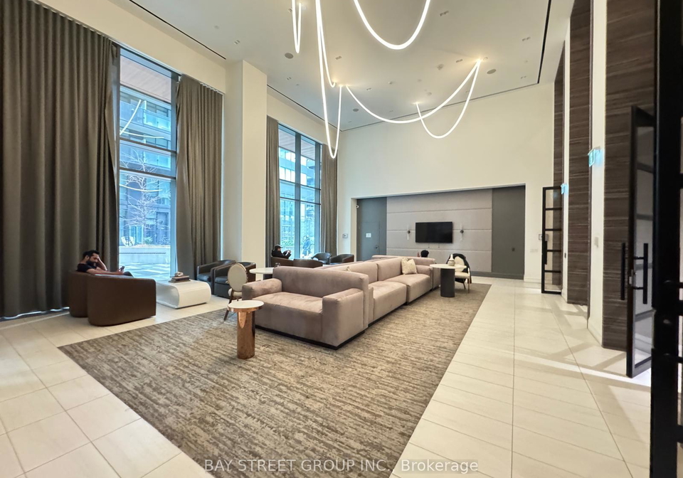 39-roehampton-avenue-toronto-ontario-c12957532