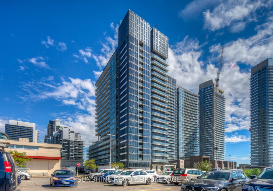 72-esther-shiner-boulevard-north-york-ontario-c12957884