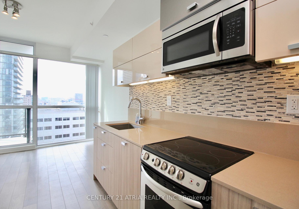 290-adelaide-street-w-toronto-ontario-c12957942