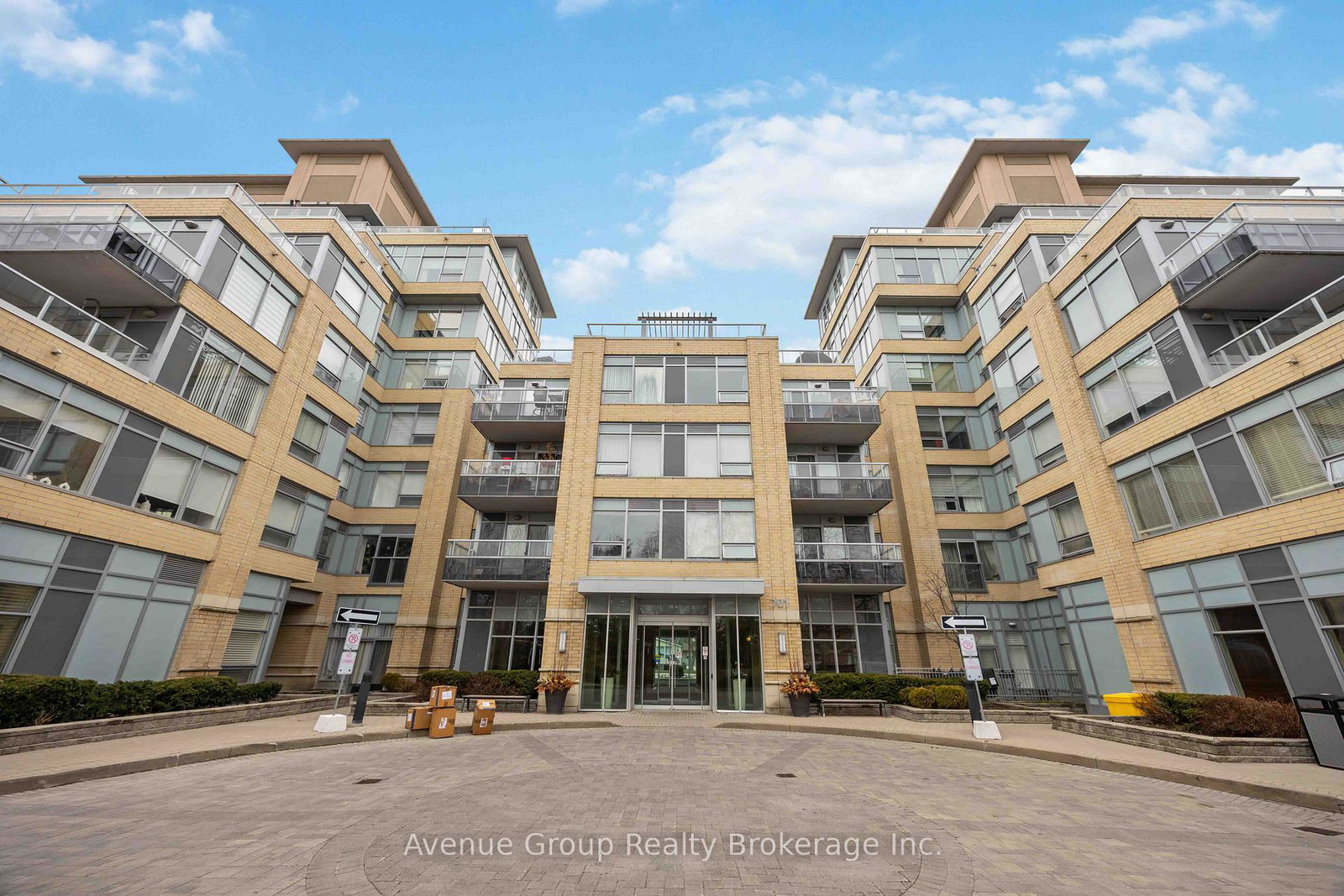 701-sheppard-avenue-w-toronto-ontario-c12957988
