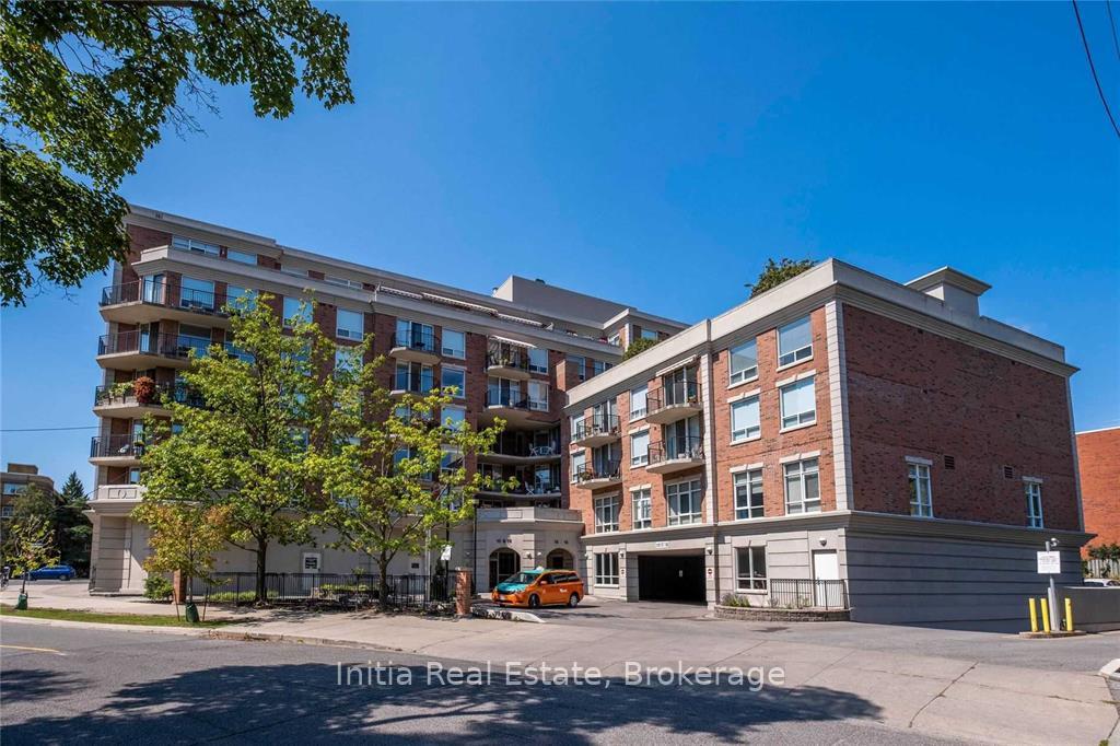 18-wanless-avenue-toronto-ontario-c12958024
