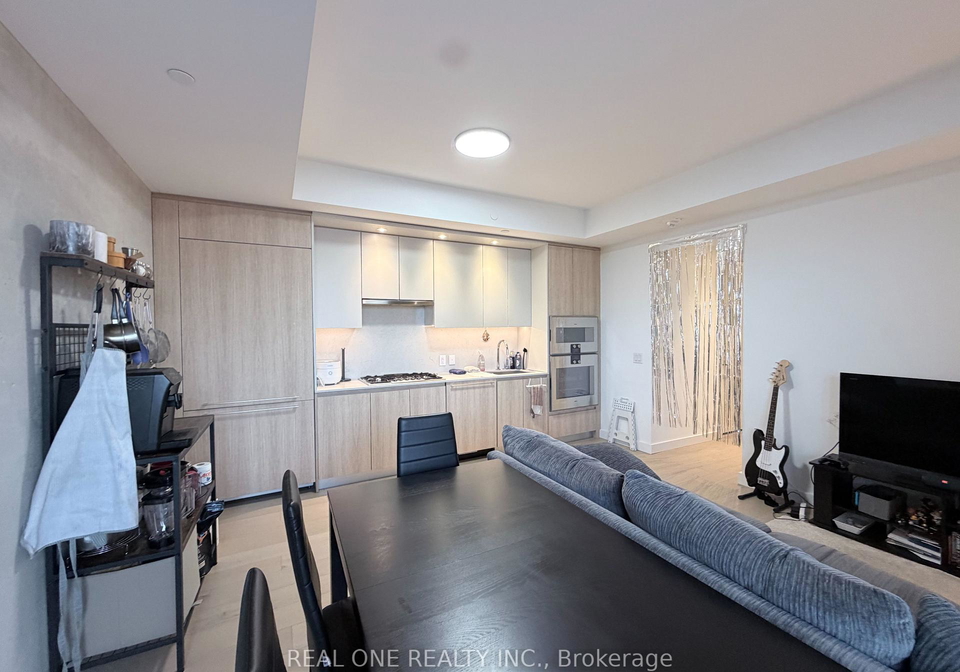 81-wellesley-street-e-toronto-ontario-c12958106