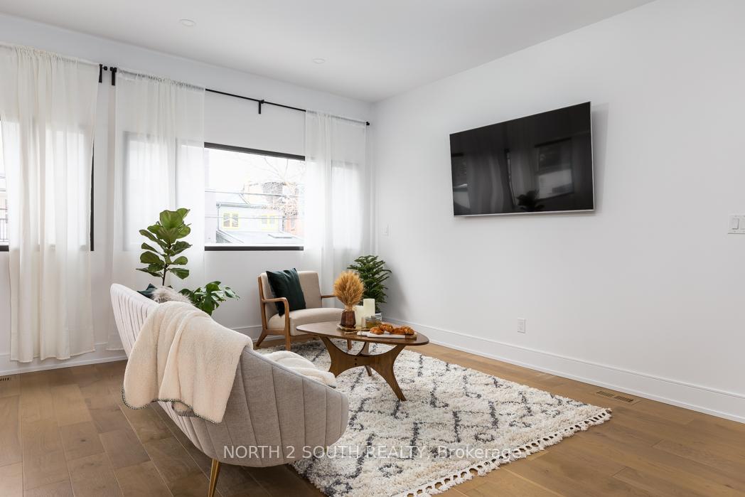 918-manning-avenue-toronto-ontario-c12958280