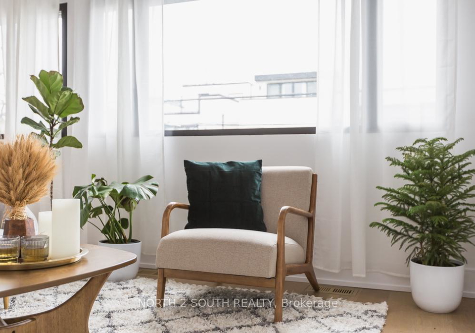 918-manning-avenue-toronto-ontario-c12958280