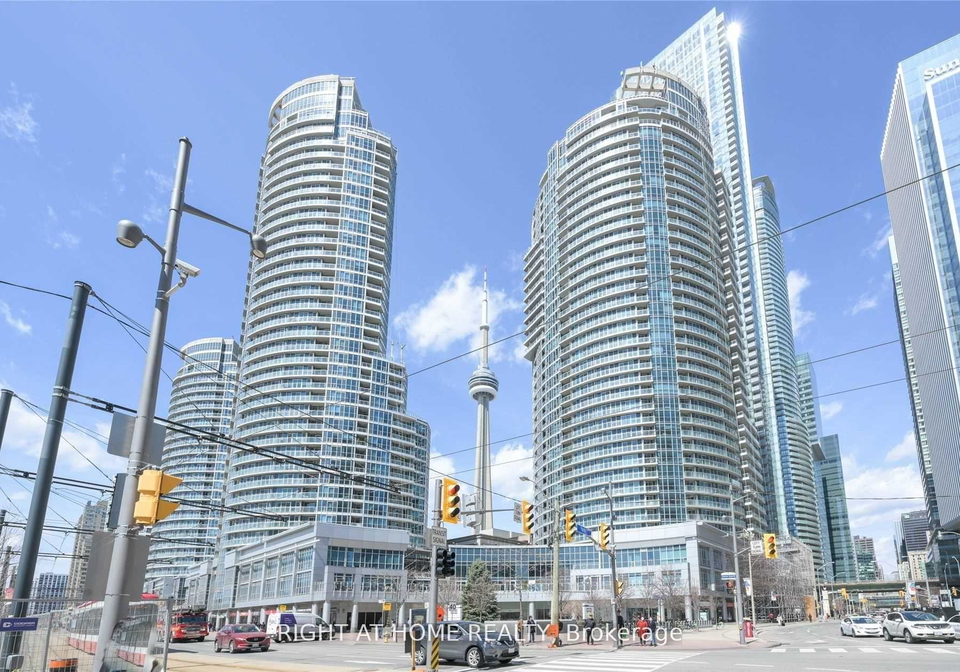 208-queens-quay-w-toronto-ontario-c12958300