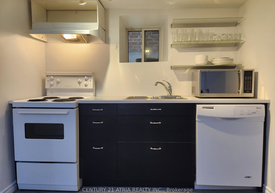 230-rushton-road-toronto-ontario-c12958334