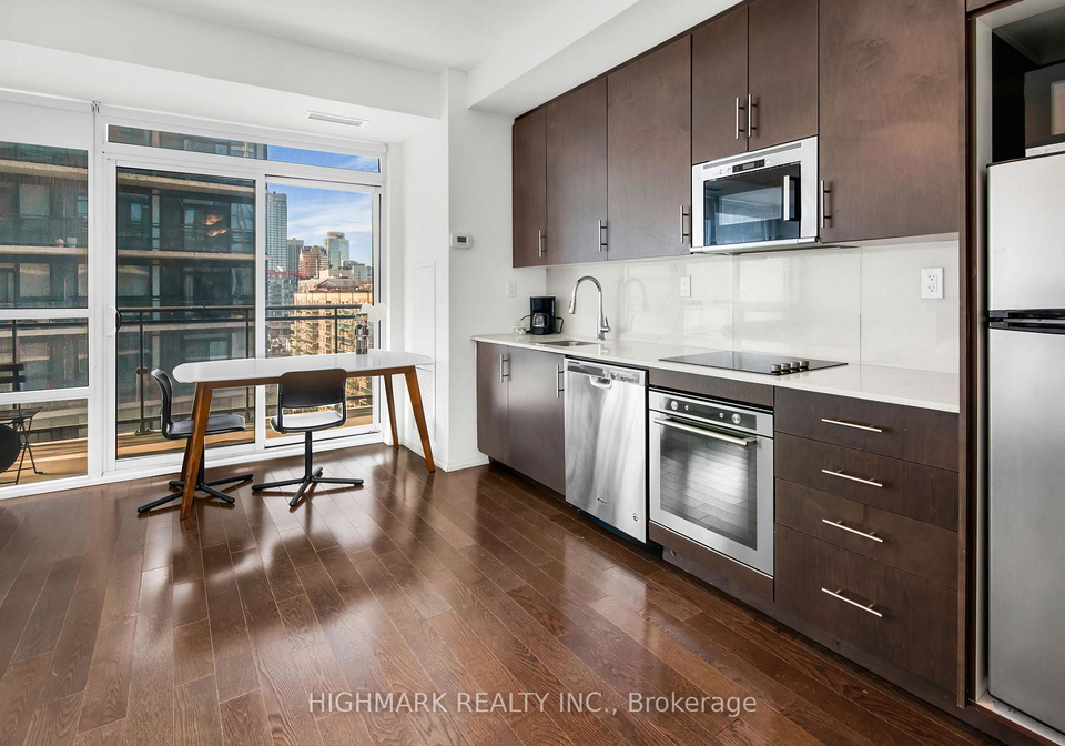 460-adelaide-street-e-toronto-ontario-c12958488