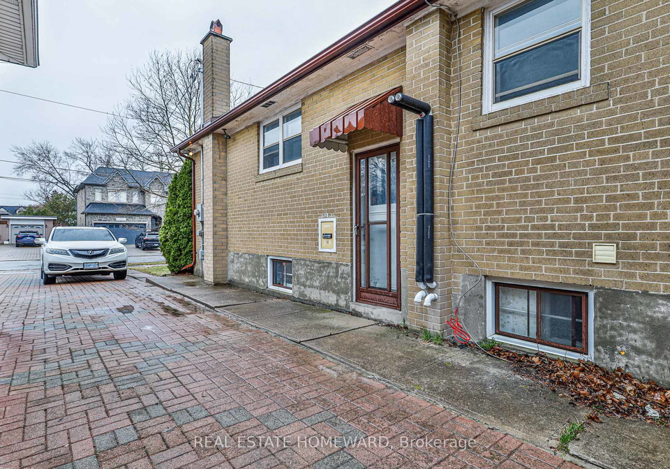 226-pleasant-avenue-toronto-ontario-c12958678
